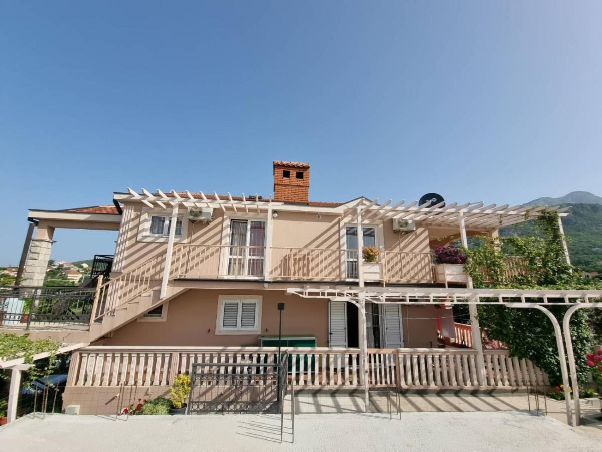 Apartments Popadic With Parking Herceg Novi Exterior photo